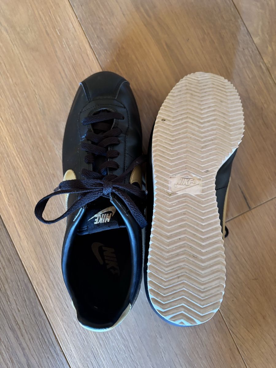 Nike Scarpe da donna: Nike Sneaker, Grösse US 9.5 / 41 – Usato da Euthal venduto da ishinca 1