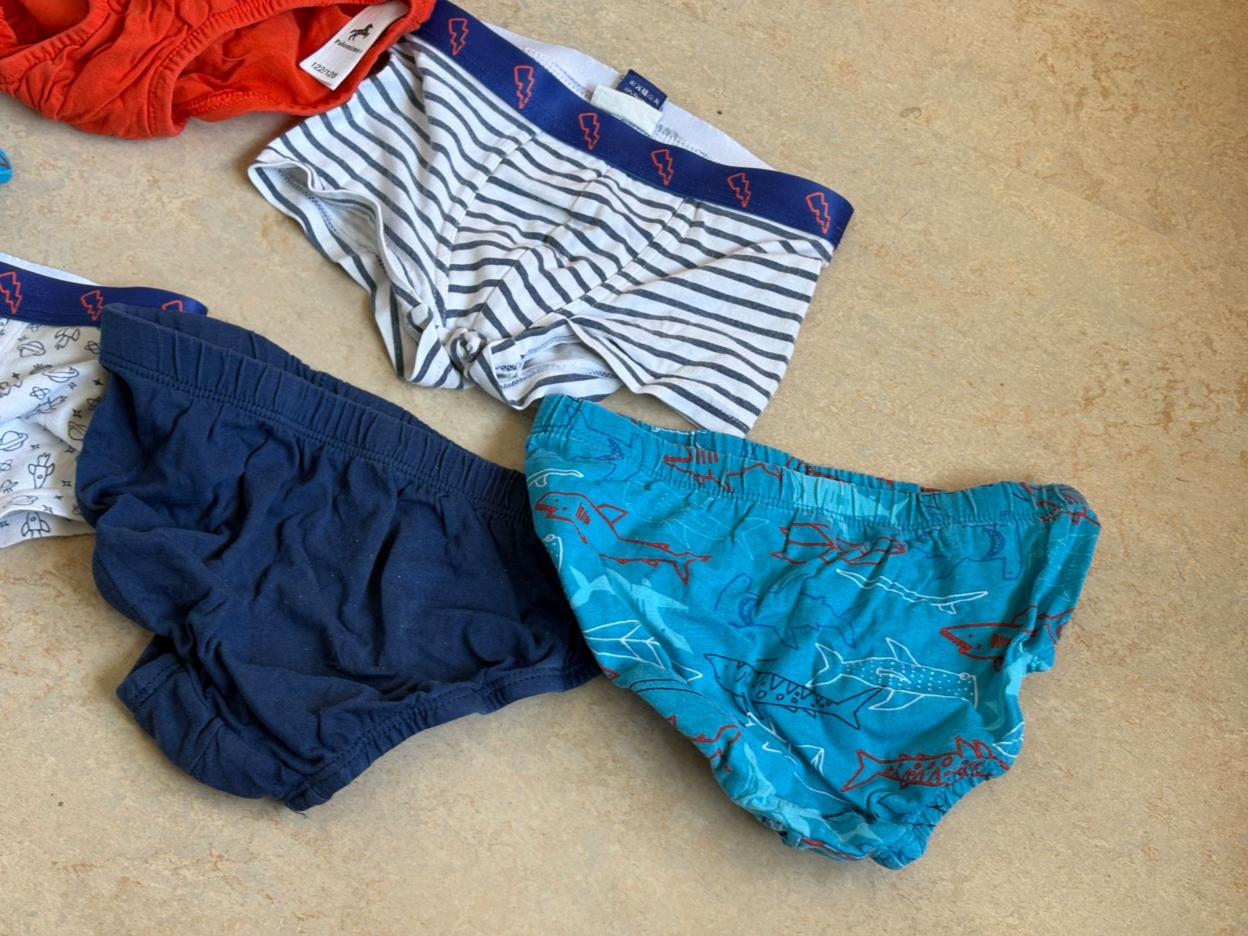Biancheria intima: 5 Unterhosen Jungen – Usato da Dietikon venduto da The-Star-Shop 2