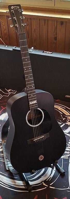 Martin & Co. Strumenti musicali: Martin DX Johnny Cash – Usato da Unteriberg venduto da Durangobeni1992