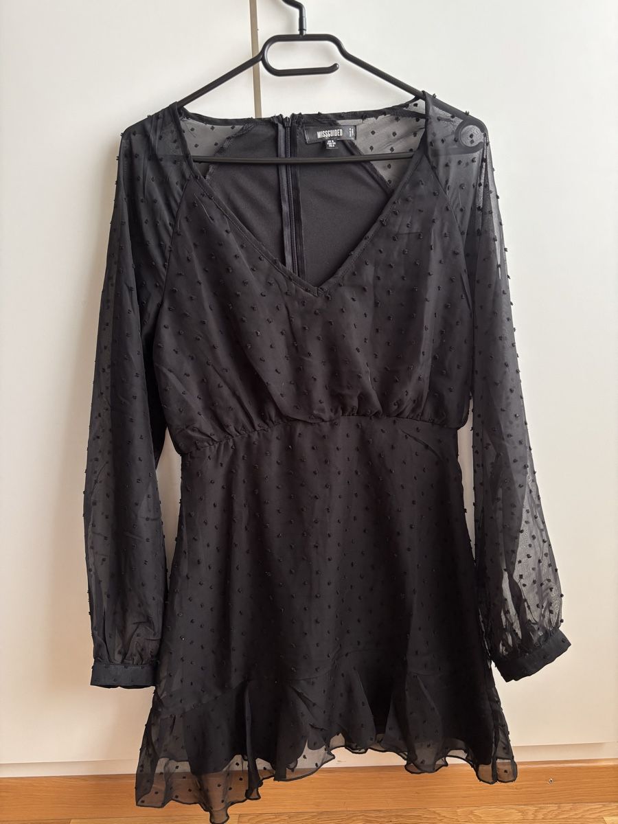 Robes: Elegantes Kleid Missguided – D'occasion à Zürich par alessia.s