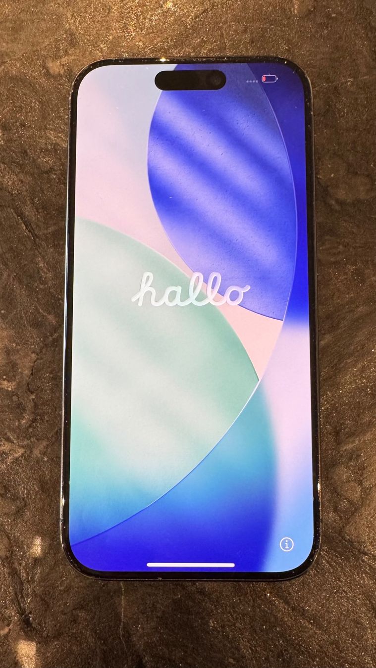 Apple Handys / Smartphones: iPhone 15 Pro Blau – Neues Case & neues Panzerglas – Gebraucht aus Gutenswil von Naef76 1