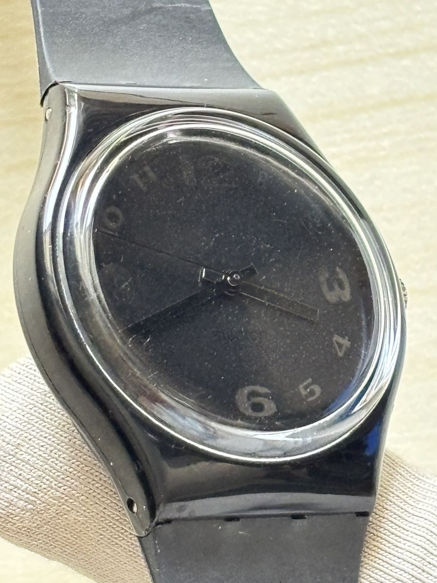 Swatch Orologi: Swatch Uhr schwarz mit Zifferblatt  – Usato da Grenchen venduto da chththl 3