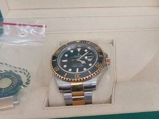 Rolex Uhren: Rolex Seadweller 2021 Bucherer – Gebraucht aus Basel von Leon_63s