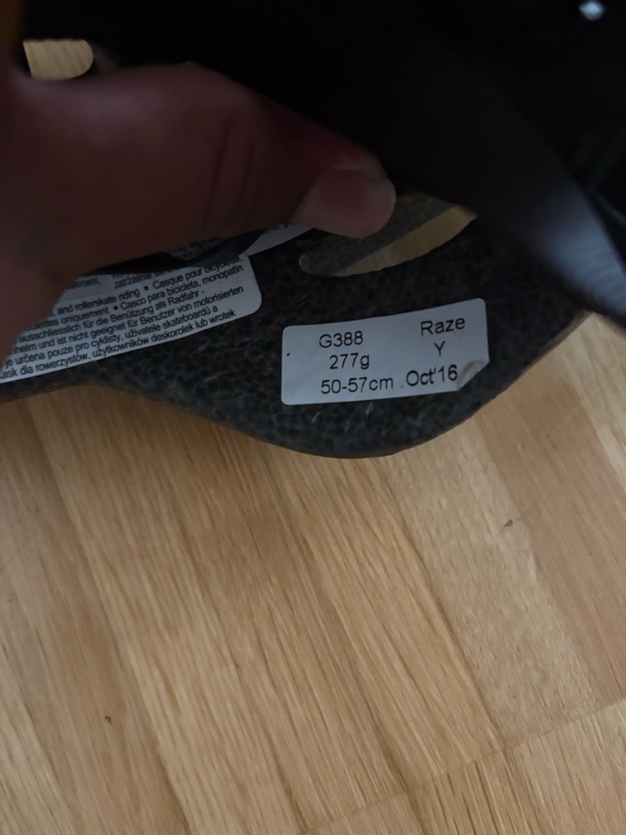 Giro Caschi: Fahrradhelm Giro blau gut erhalten – Usato da Kloten venduto da fjehle72 2
