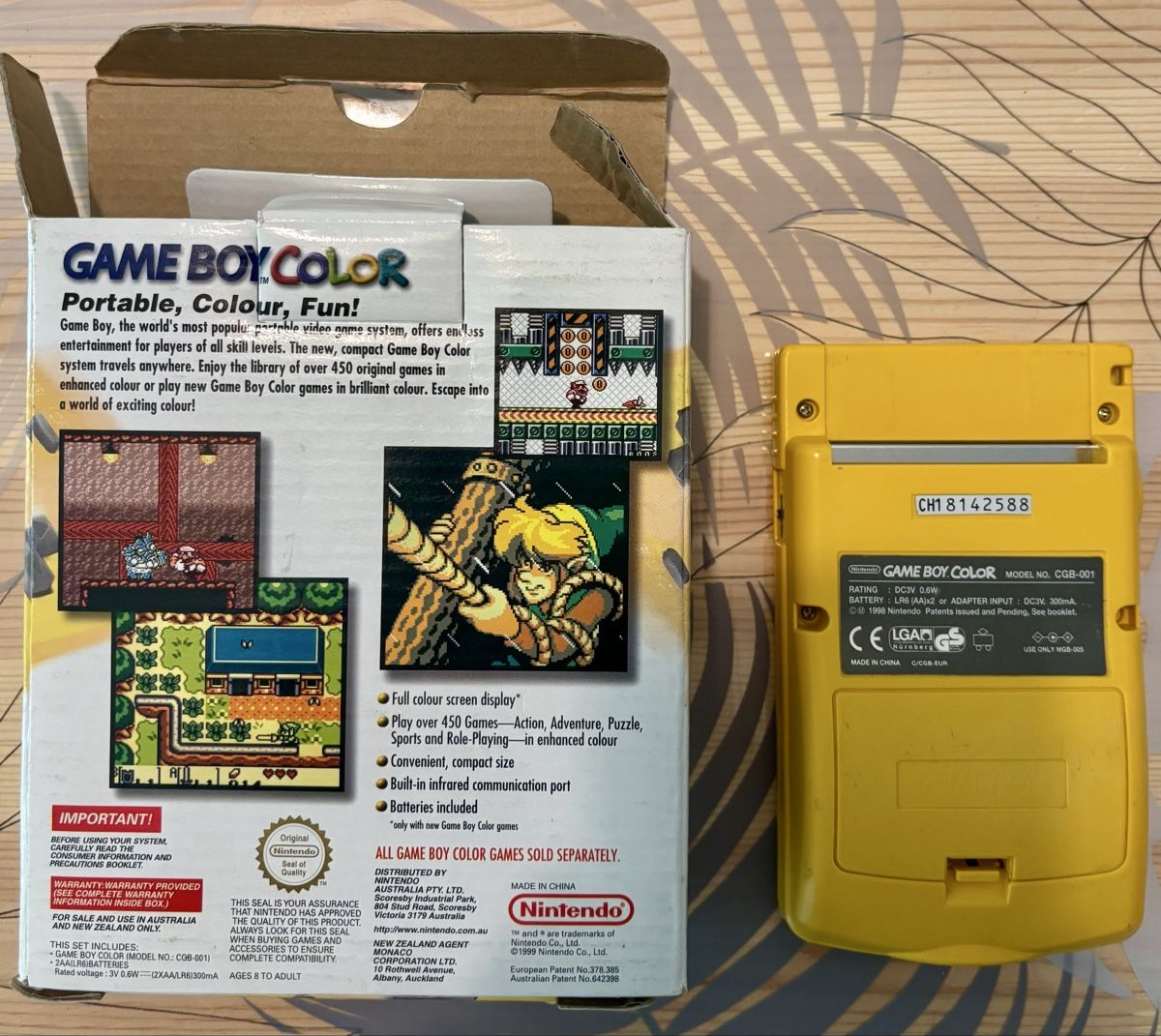 Nintendo Konsolen: Gameboy Color Yellow ab 1.- – Gebraucht aus Genève von Rizzard 1