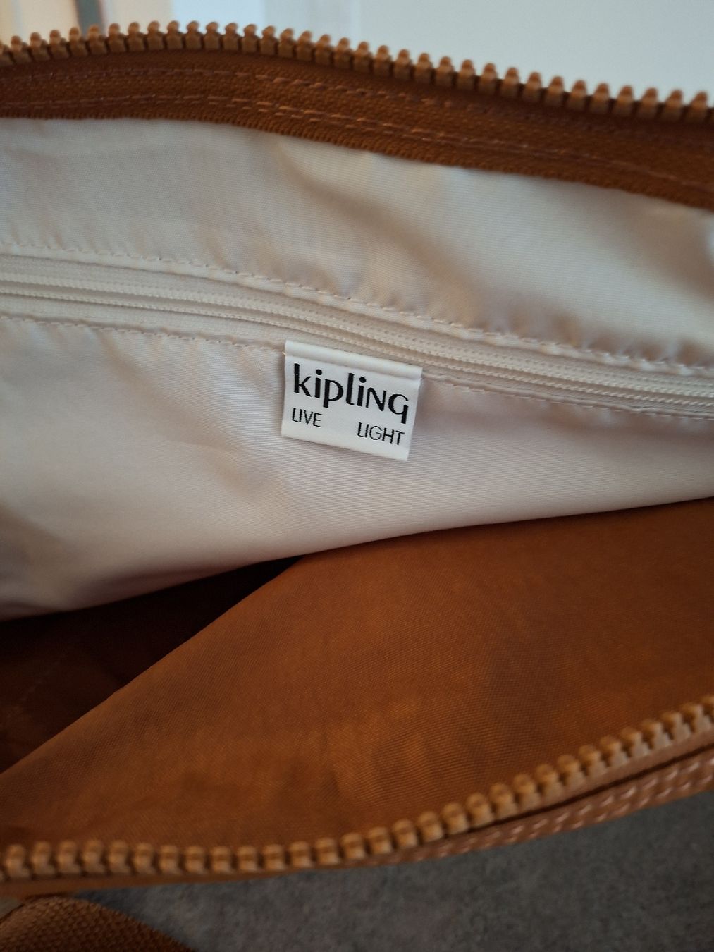 Kipling Taschen für Damen: Kipling Art M Weekender Reisetasche – Neu (gemäss Beschreibung) aus Beringen von Fluegue 5