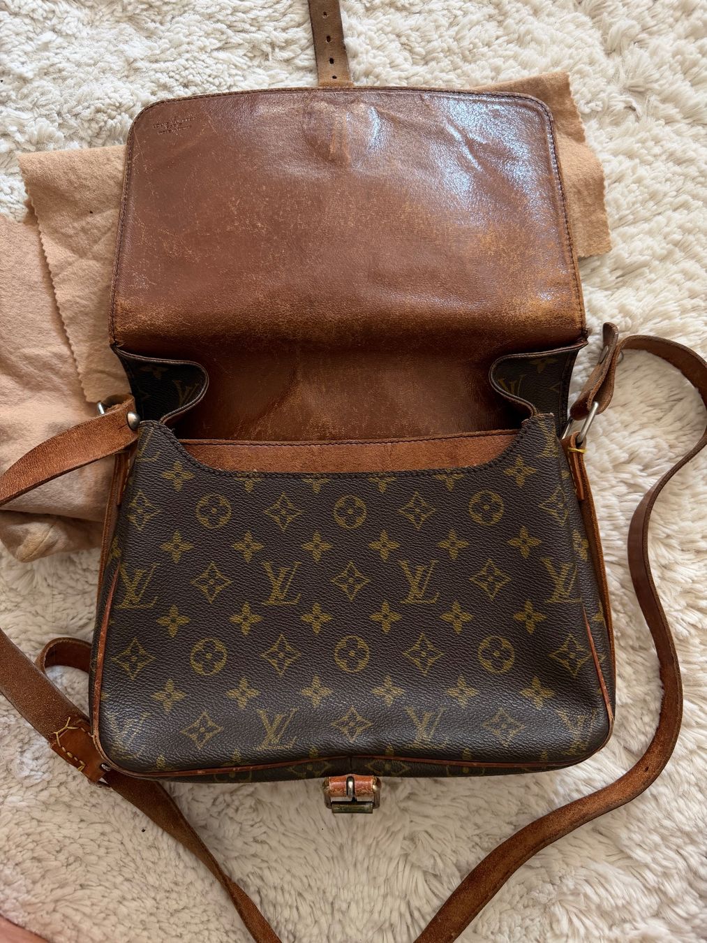 Louis Vuitton Taschen: Vintage Louis Vuitton bag – Gebraucht aus Schaffhausen von Nadiuna 3
