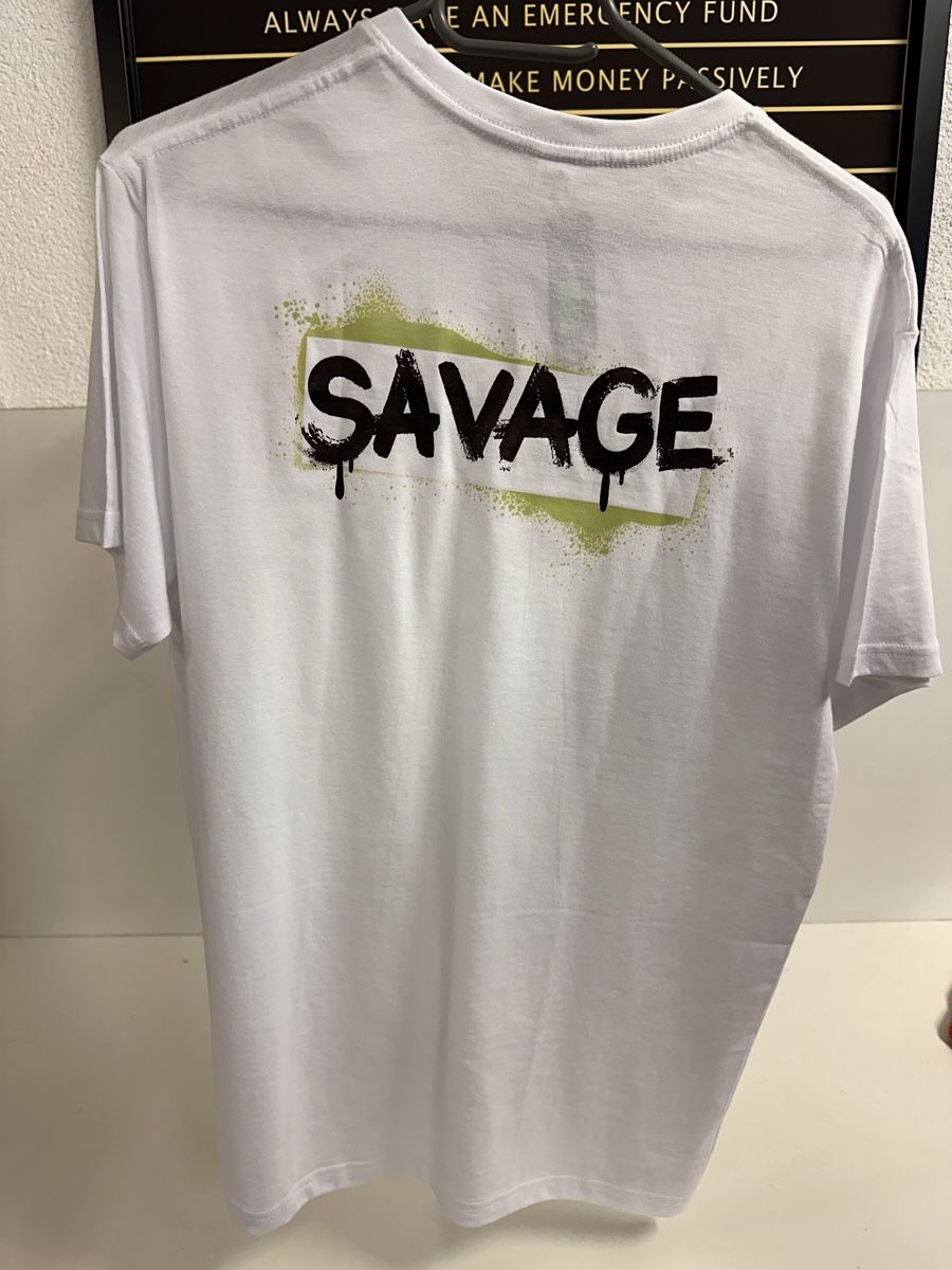 T-shirt: Weisses Savage T-Shirt Grösse S – Nuovo e nell'imballaggio originale da Oberurnen venduto da jasmin2fel 1