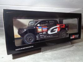 Ixo 1:18 Rallye Dakar Toyota GR DKR Hilux G.de Villiers 2024