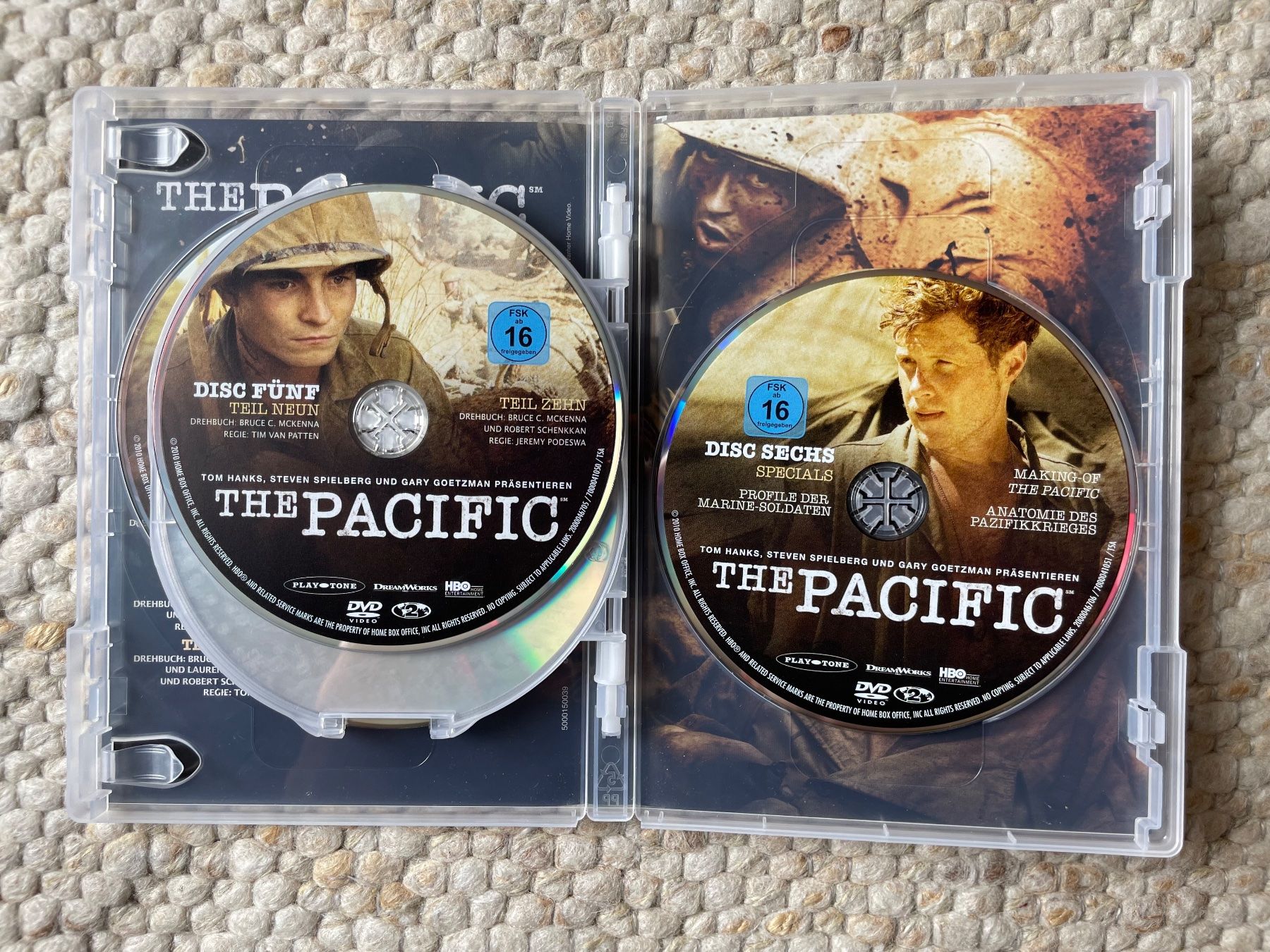 Tutti i DVDs: The Pacific-Box – Usato da Scuol venduto da painkiller01 4
