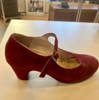 Pumps oder Flamenco-Schuhe 41