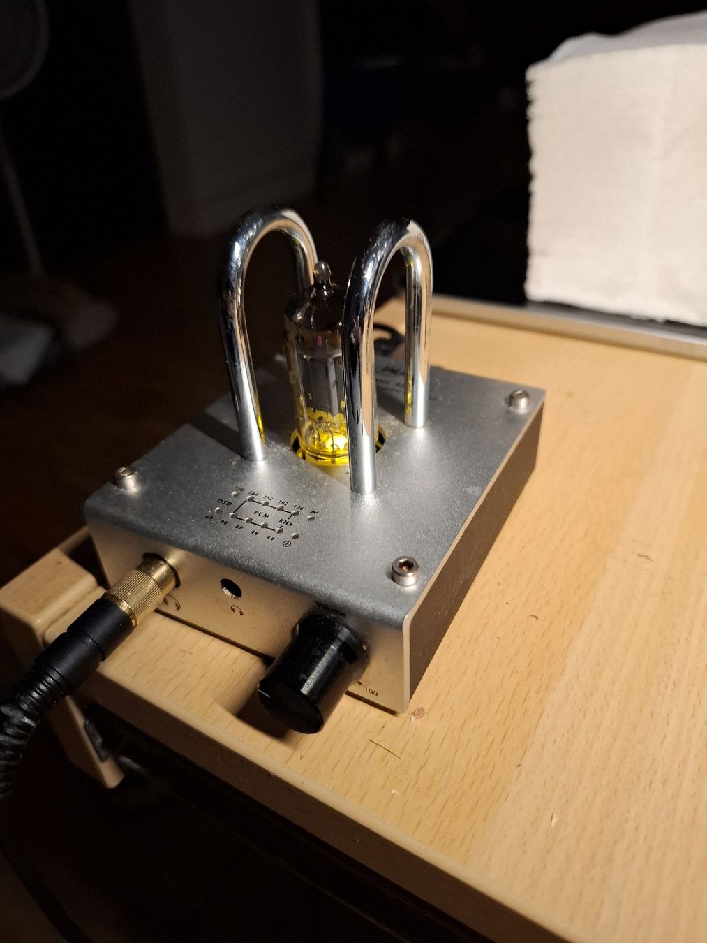 Amplificatori: USB-DAC Röhren-Kopfhörerverstärker InLine mit Mullard – Usato da Utzigen venduto da TomUtz 1