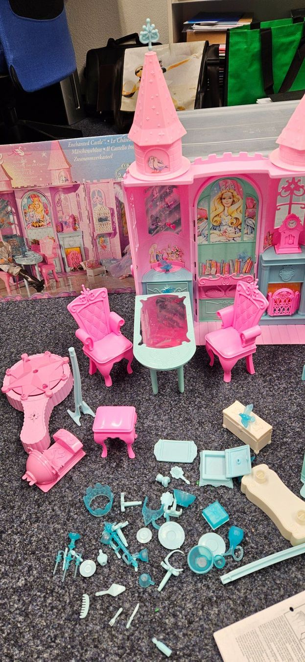 Giocattoli: Barbie Schloss – Usato da Balgach venduto da silvia2030 3