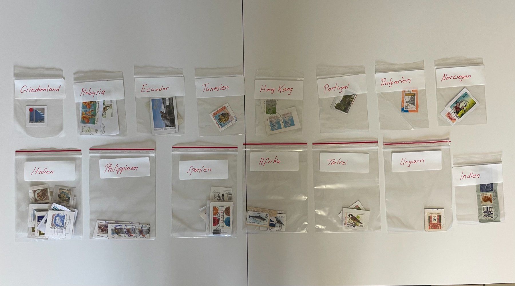 Tutti i francobolli: Diverse Briefmarken – Usato da Bünzen venduto da rolfrolf01 1