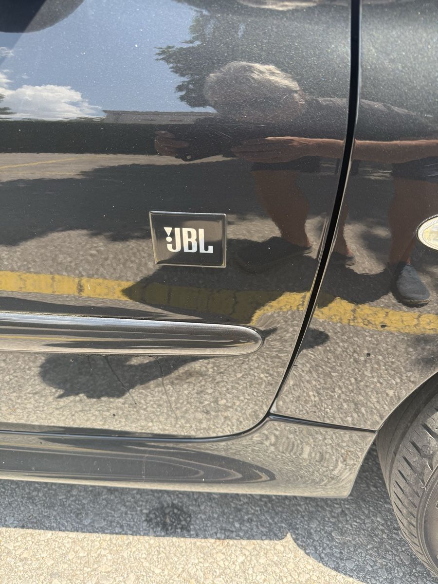 Peugeot Automobili: Peugeot cabriolet 1.6  installation JBl – Usato da Granges VS venduto da Mapern 7