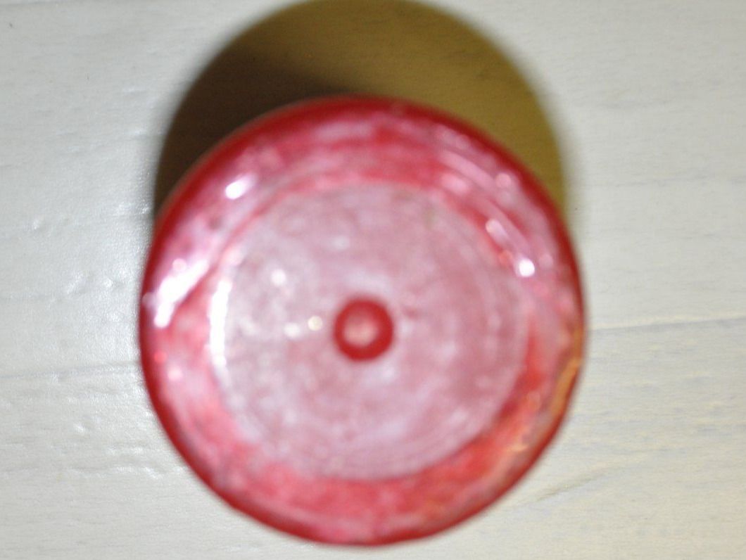 Candele: 1 rote Kerze Sline durchgefärbt Geschenk – Nuovo e nell'imballaggio originale da Oberrüti venduto da ELALL 2
