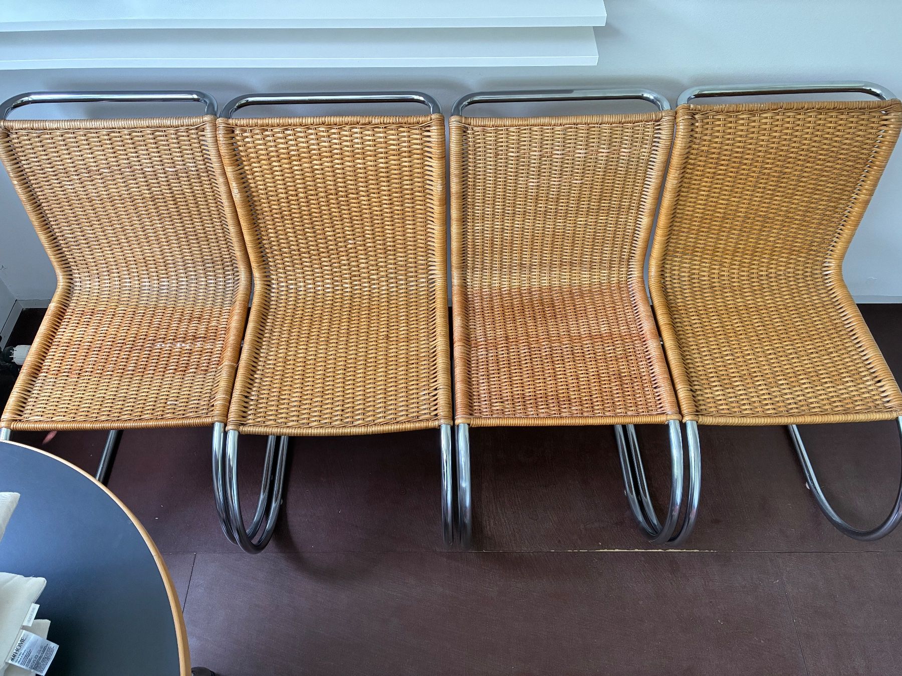 Set di tavolo e panche: Thonet Freischwinger Stühle inkl. Tisch – Usato da Aarau venduto da m.c.b 4