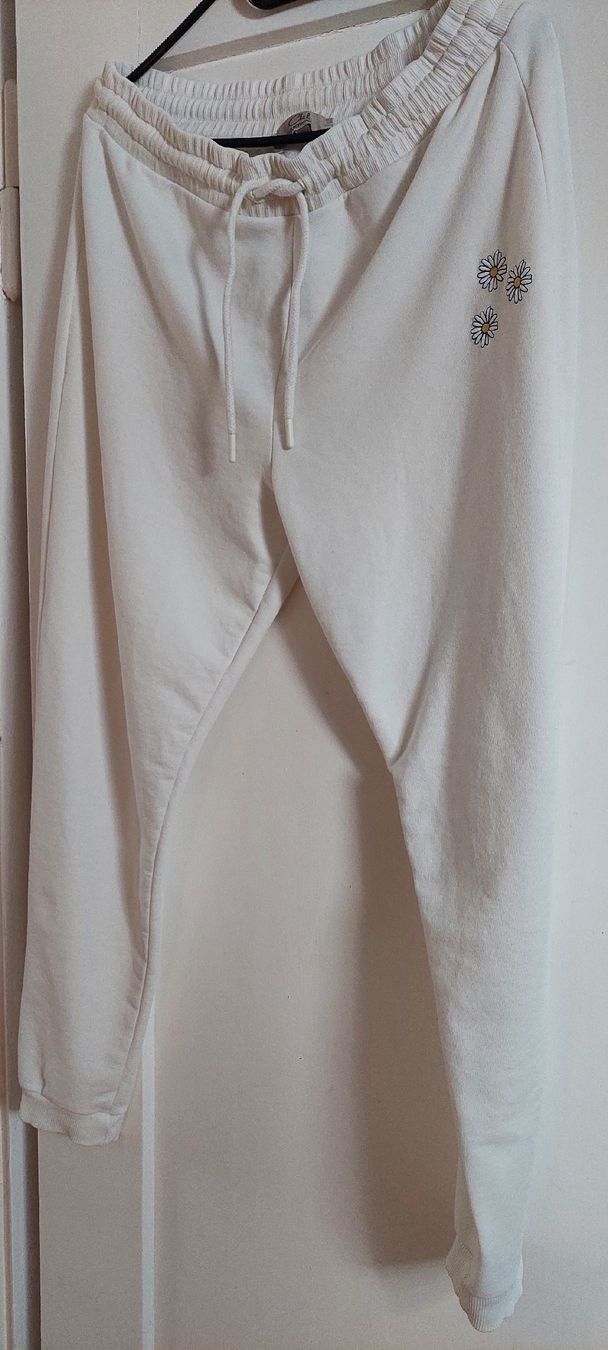 Pantaloni: Damen Trainer Hose Grösse XL eher (L) – Nuovo (secondo la descrizione) da Rütihof venduto da cla_v8dy 1