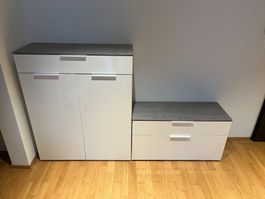 Schuhschrank und Bank weiss/grau guter Zustand