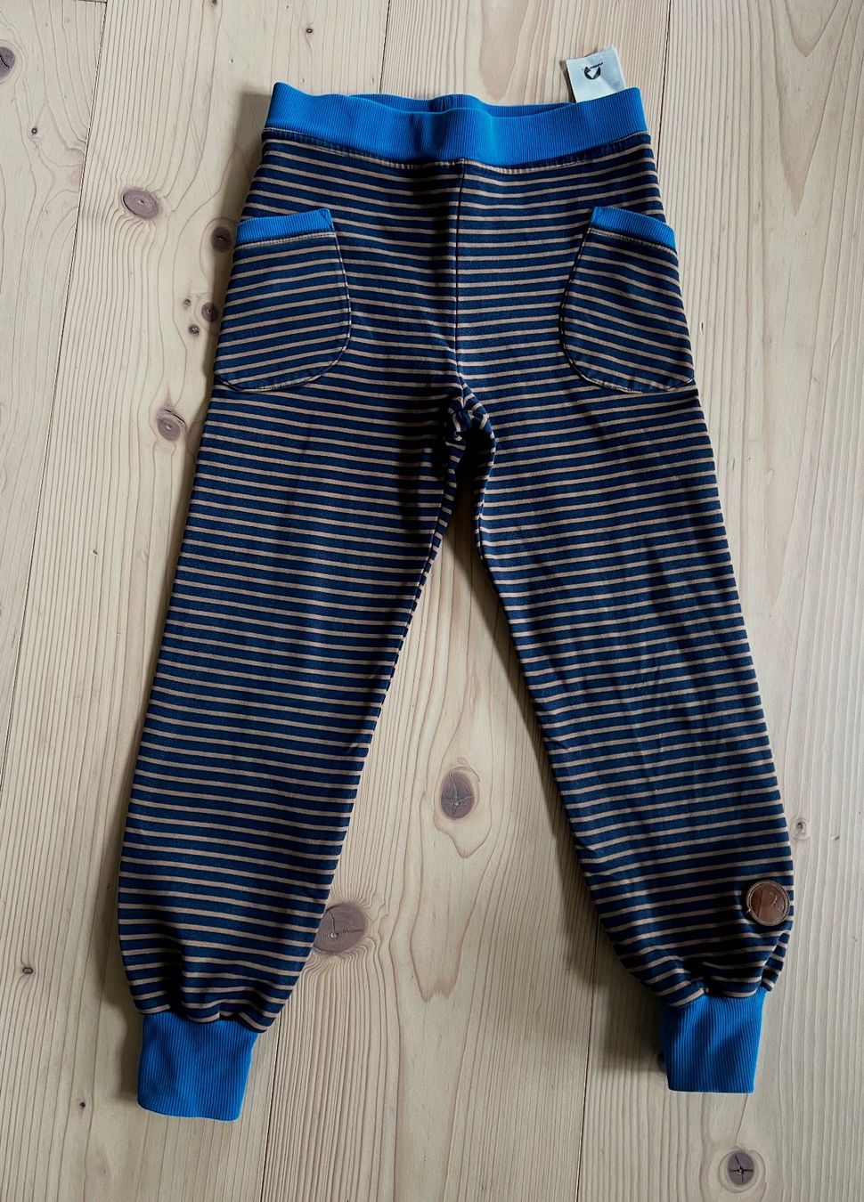 Finkid Hosen: Finkid - Hose Gr.120-130 – Gebraucht aus Zürich von normanprice