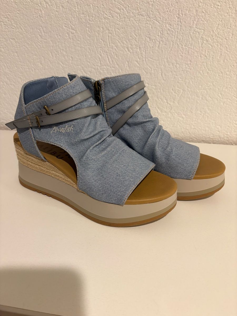 Scarpe da donna: Sandalen – Nuovo (secondo la descrizione) da Bülach venduto da kittygismo
