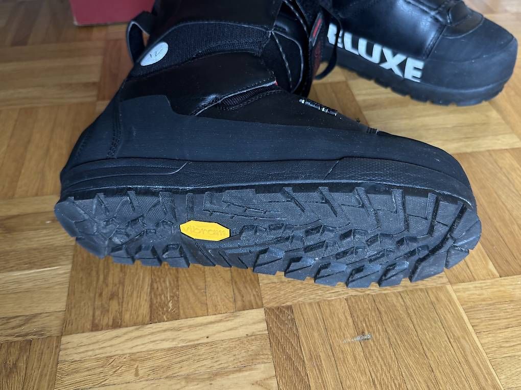 Deeluxe Scarpe da uomo: Deelux Spark 22/23 boots snowboard 43 – Usato da Lausanne venduto da Emil1234 1