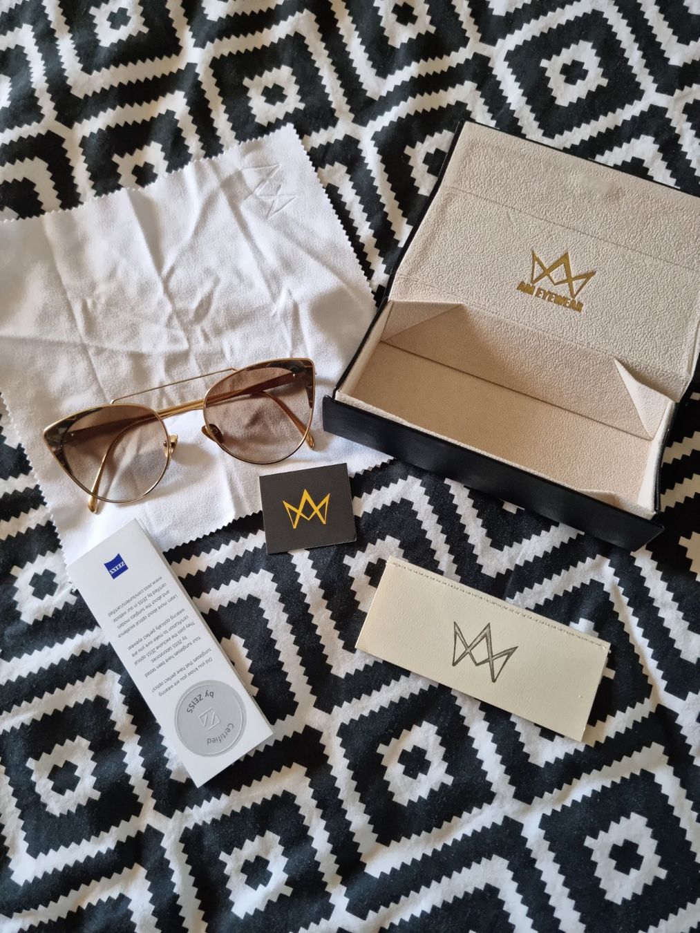 Occhiali & Lenti: Lunettes de soleil AM EYEWEAR – Usato da Ste-Croix venduto da lnbu1