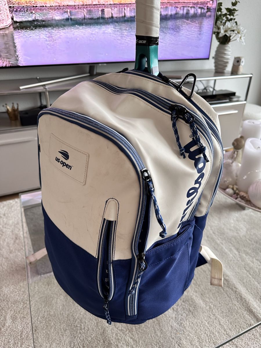 Wilson Racchette: Wilson Tennisrucksack – Usato da Luzern venduto da Fairtrader66 1