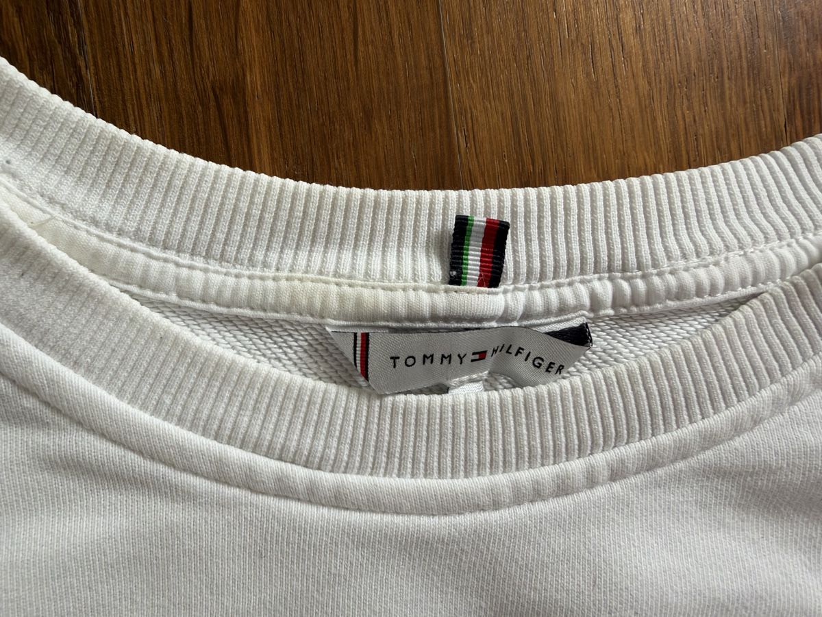 Tommy Hilfiger Pullover & Sweatshirts: Tommy Hilfiger Pullover weiss Grösse S  – Gebraucht aus Neunkirch von misach69 6