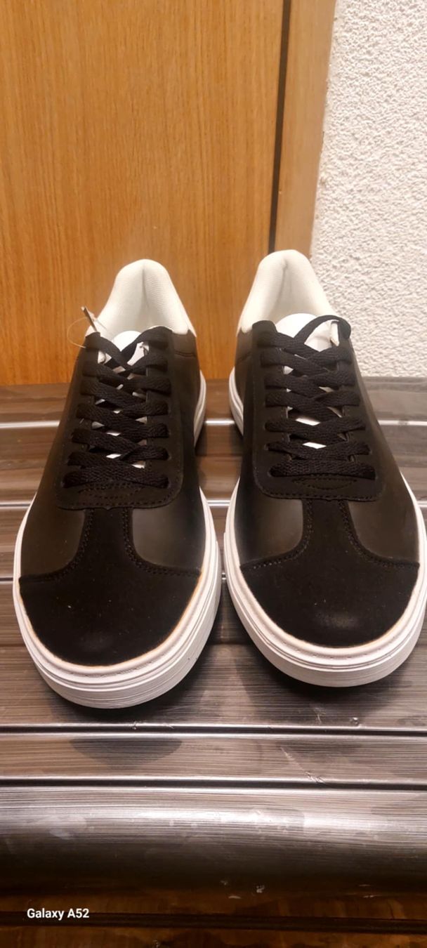 Scarpe da uomo: Baskets neuves jamais portées – Nuovo e nell'imballaggio originale da Genève venduto da Martinbng 3