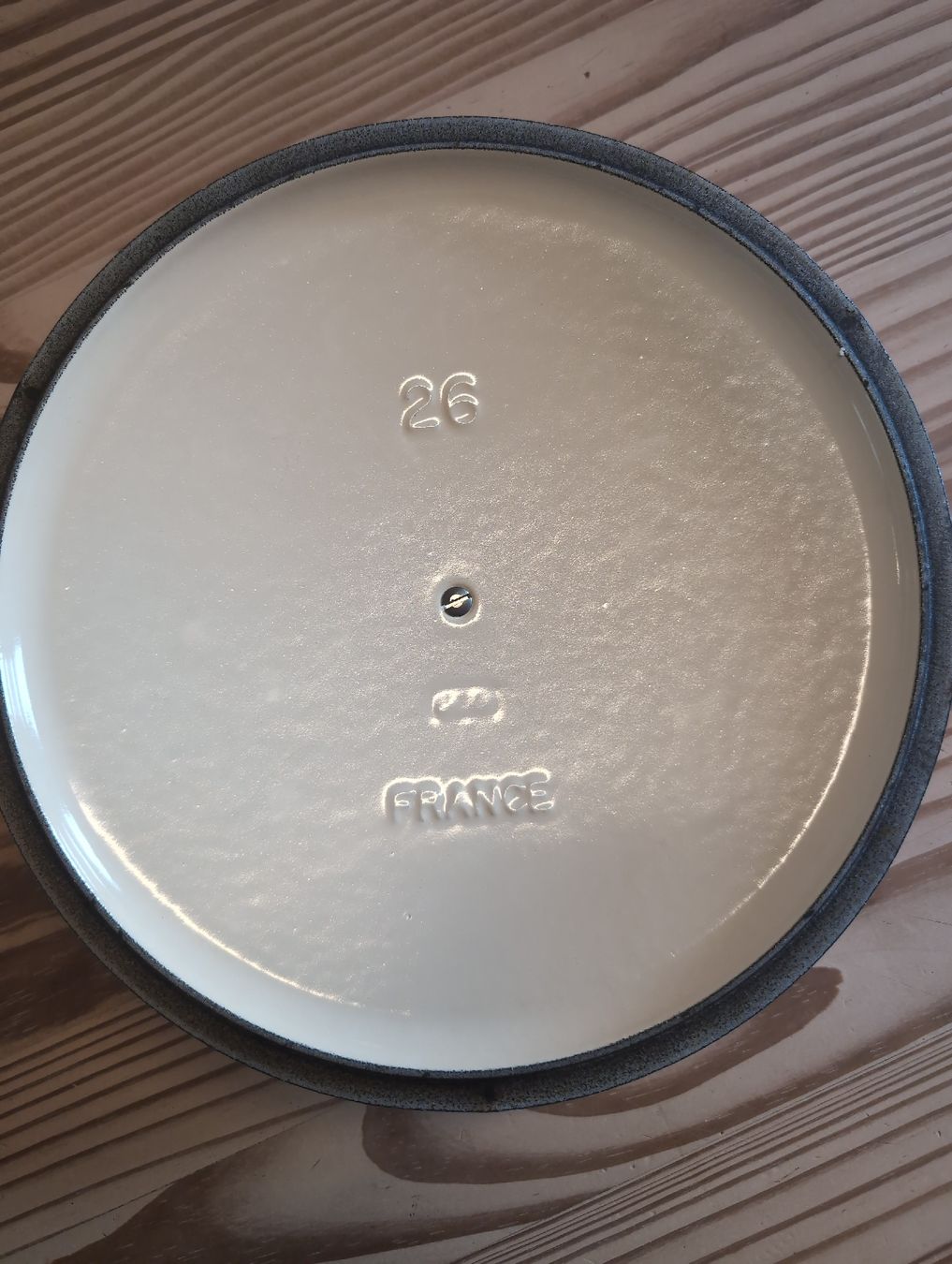 Le Creuset Pentole: Couvercle Le Creuset 26cm – Usato da Château-d'Oex venduto da coraynaud96 4