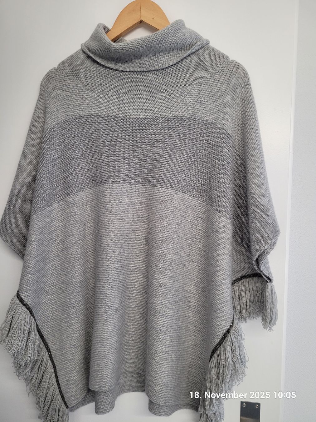 Fabiana Filippi Maglioni & Felpe: Fabiana Filippi Pullover, Gr. S, Grau-Töne, – Usato da Bünzen venduto da Milly32 2