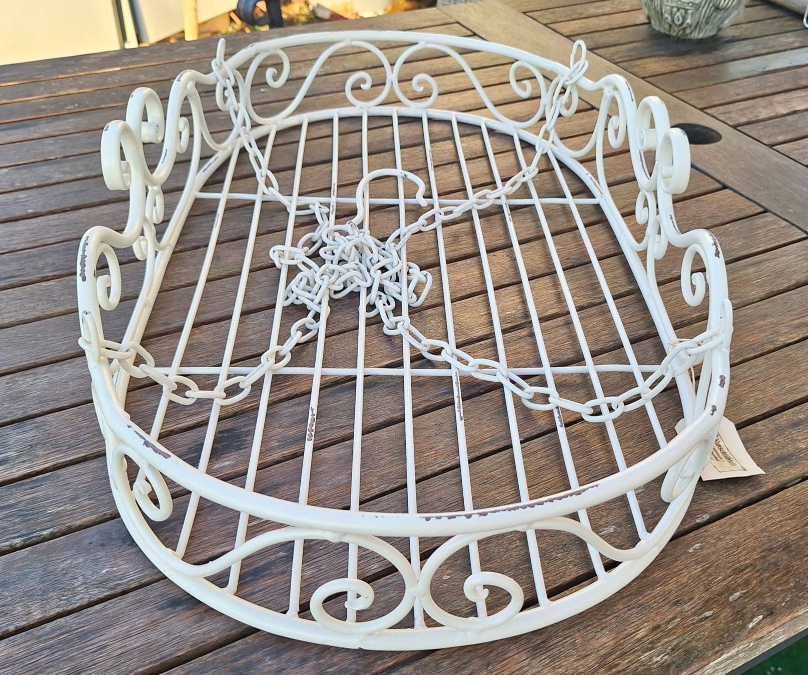 Sonstiges für Haushalt & Wohnen: Hängekorb aus Metall, Shabby Chic – Neu (gemäss Beschreibung) aus Weinfelden von JoeBaer 1