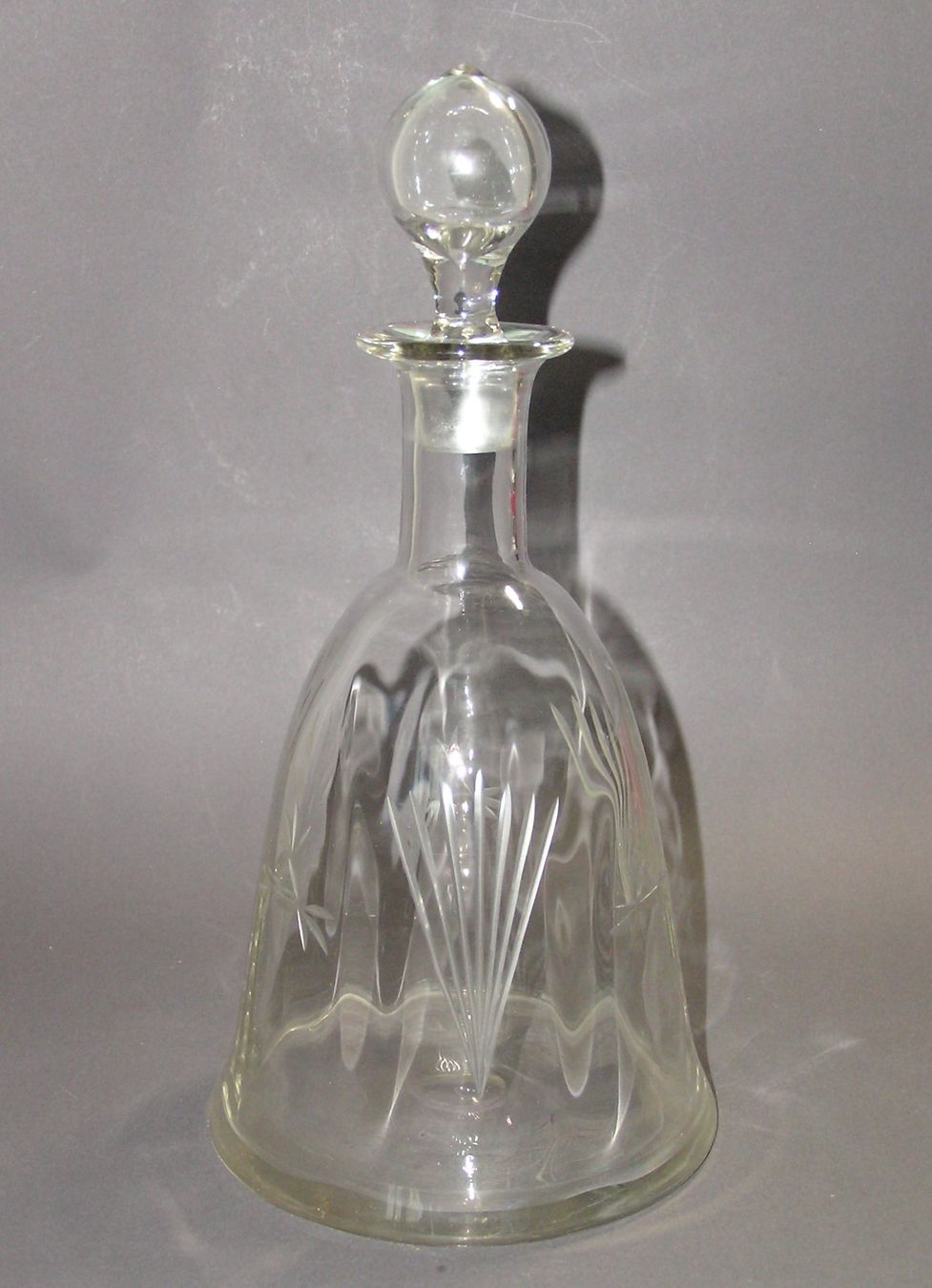 Carafes: ALTE GLAS KARAFFE – D'occasion à Grenchen par country59