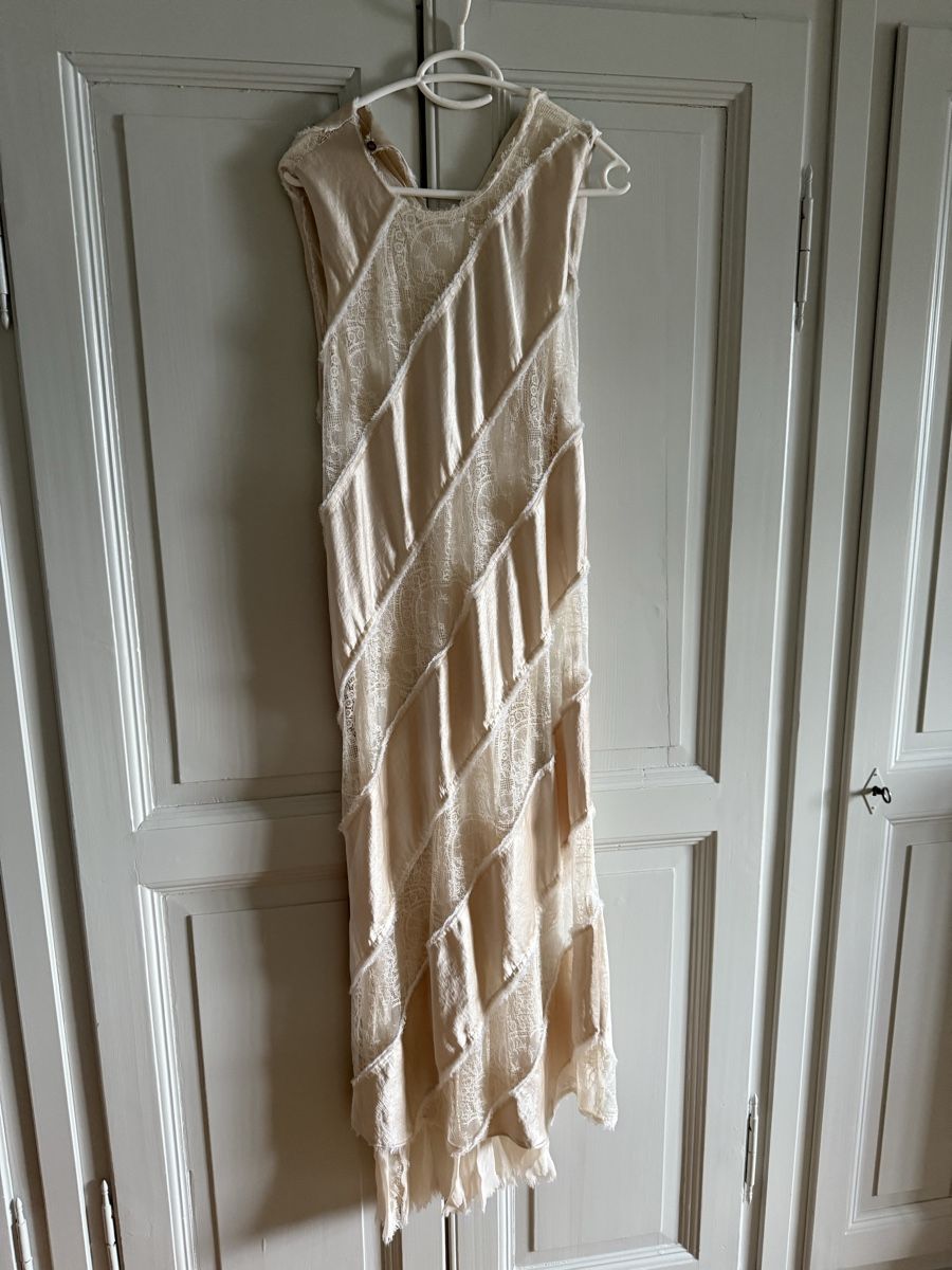 Robes: Sommer Kleid gross M  – D'occasion à Kastanienbaum par swi_8n56 5