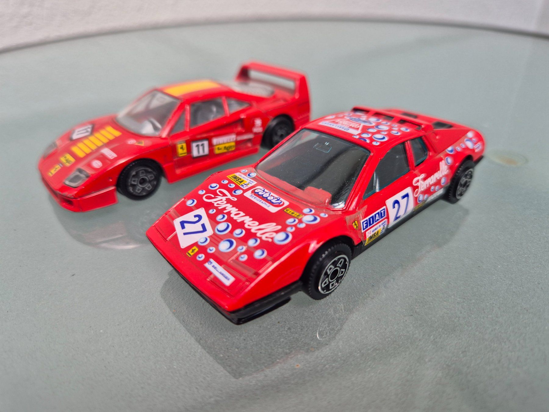 Ferrari Modellini d'auto: Ferrari Burago 1:43. 2x – Usato da Oberbuchsiten venduto da laffite54 1