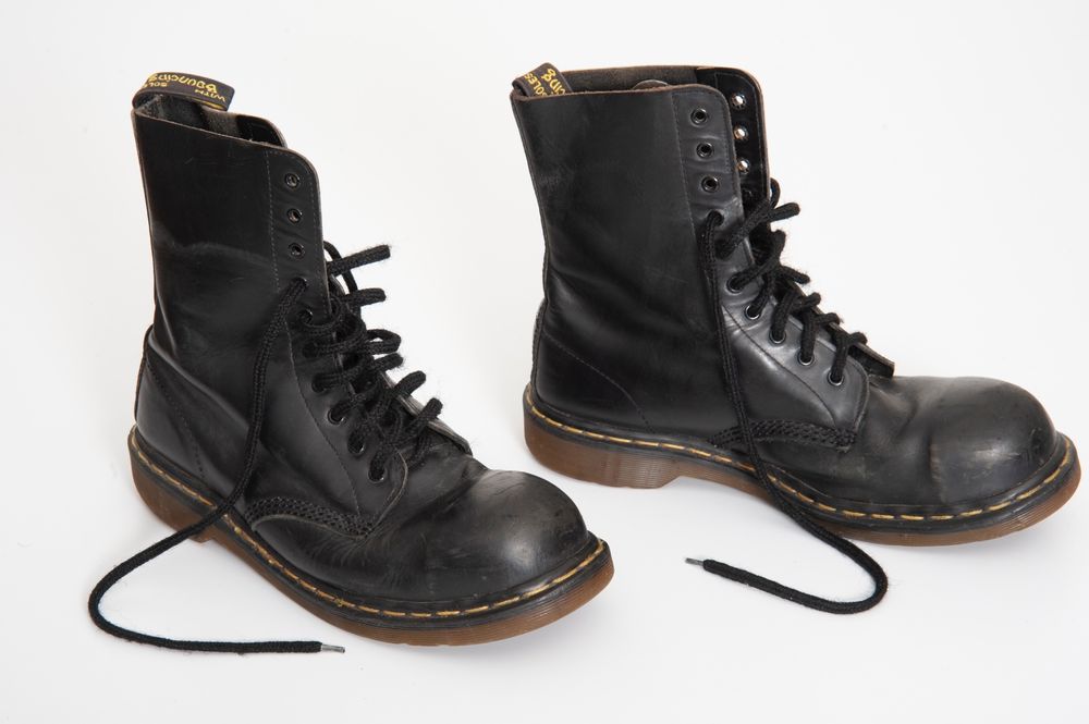 Dr martens 1919 made hotsell in england