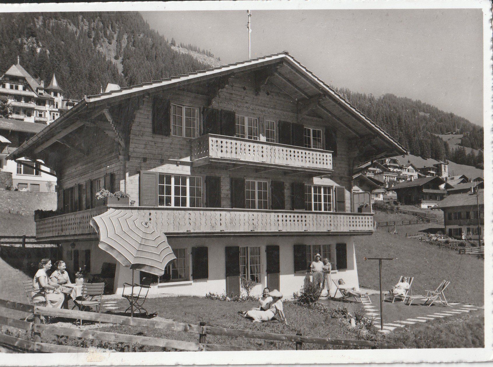 Cartoline postali: Adelboden Chalet Berner Bàr – Usato da Lumbrein venduto da made02
