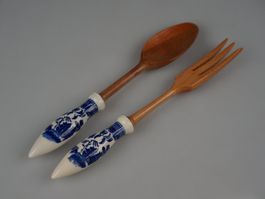 Holzgabel und -Löffel mit Griffen aus Keramik