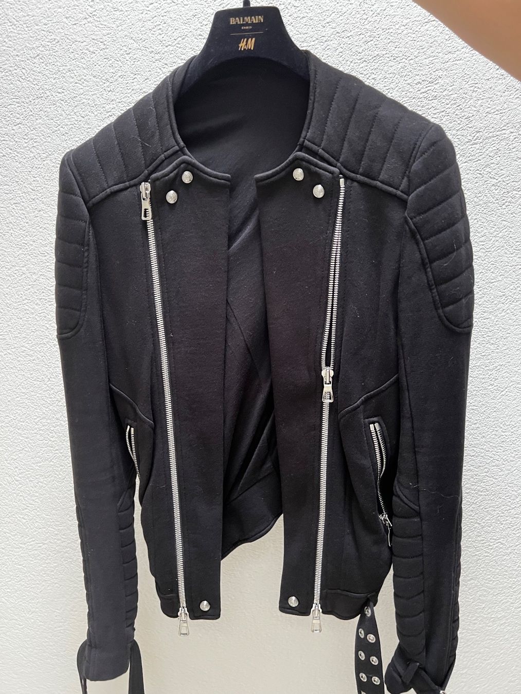 Balmain Vestes: Balmain x H&M Jacke – D'occasion à Unterlunkhofen par Kingsman 1