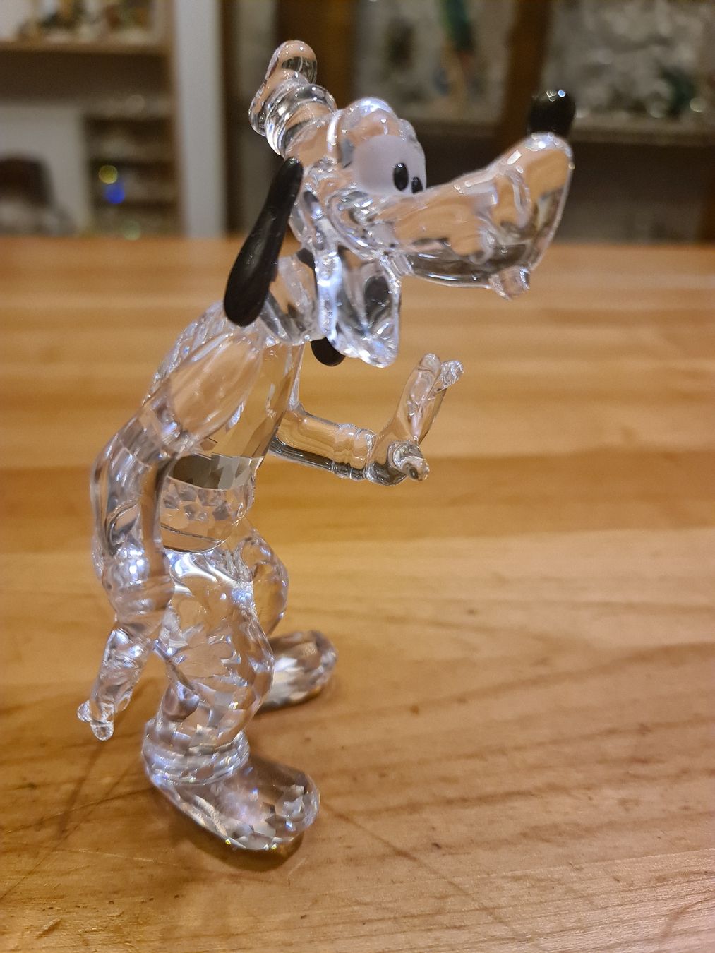 Swarovski Statuette: Swarovski Figur Goofy Disney 14 cm – Usato da henau venduto da Rockj