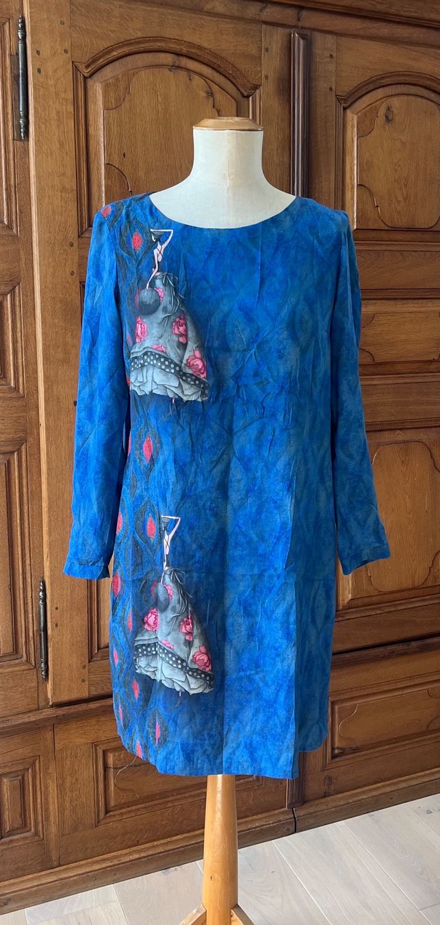 Vestiti: royalblaues Seidenkleid – Usato da Aesch BL venduto da Sam-3