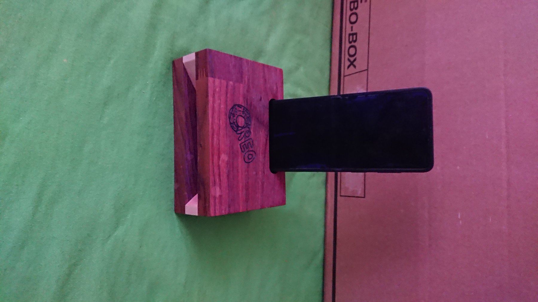 Tutte le decorazioni: Handy Lautsprecher mit halterung – Usato da Bäretswil venduto da jos_qk78 2