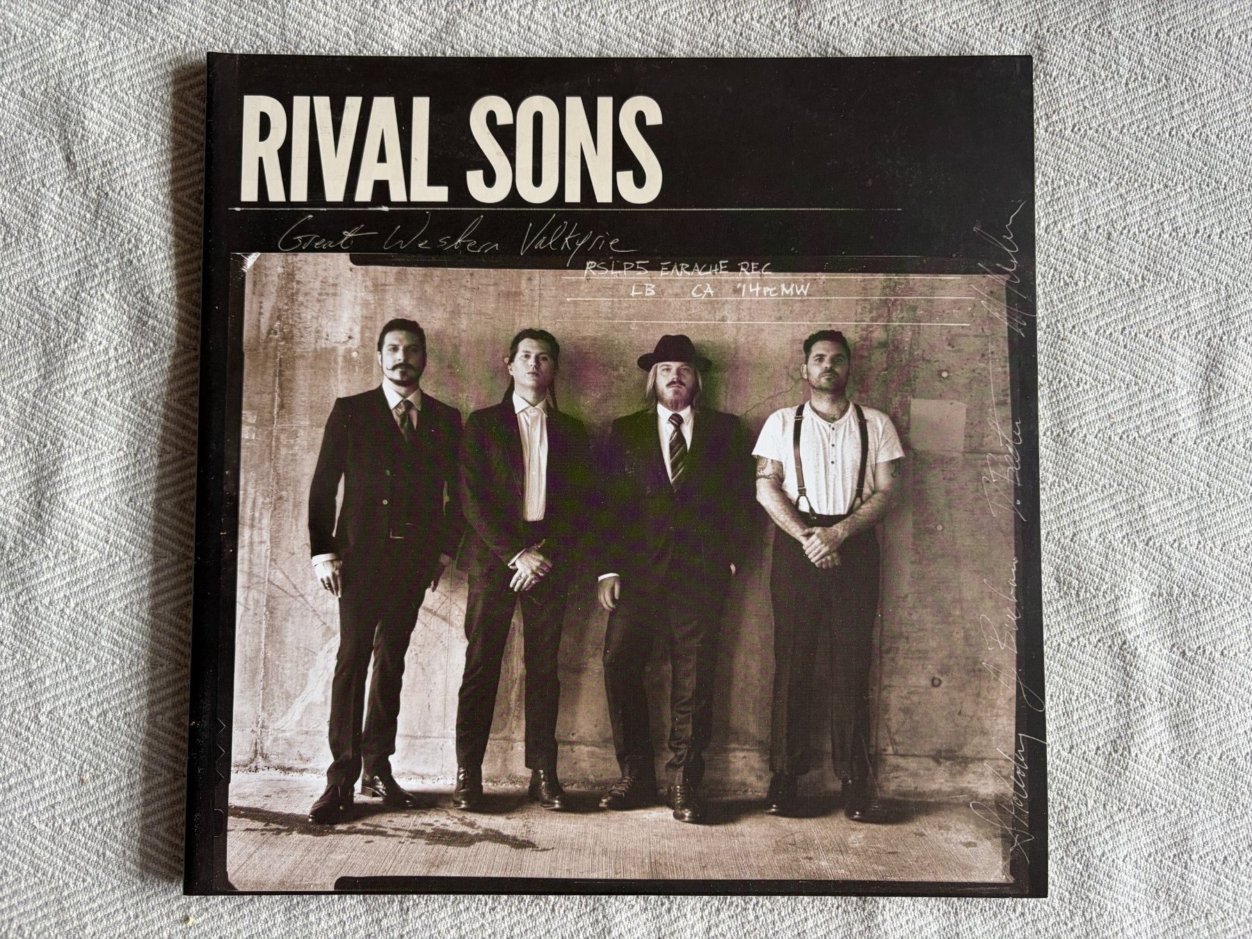 Dischi in vinile: RIVAL SONS - Great Western Valkyrie - Vinyl MINT – Usato da Aarberg venduto da umearocks