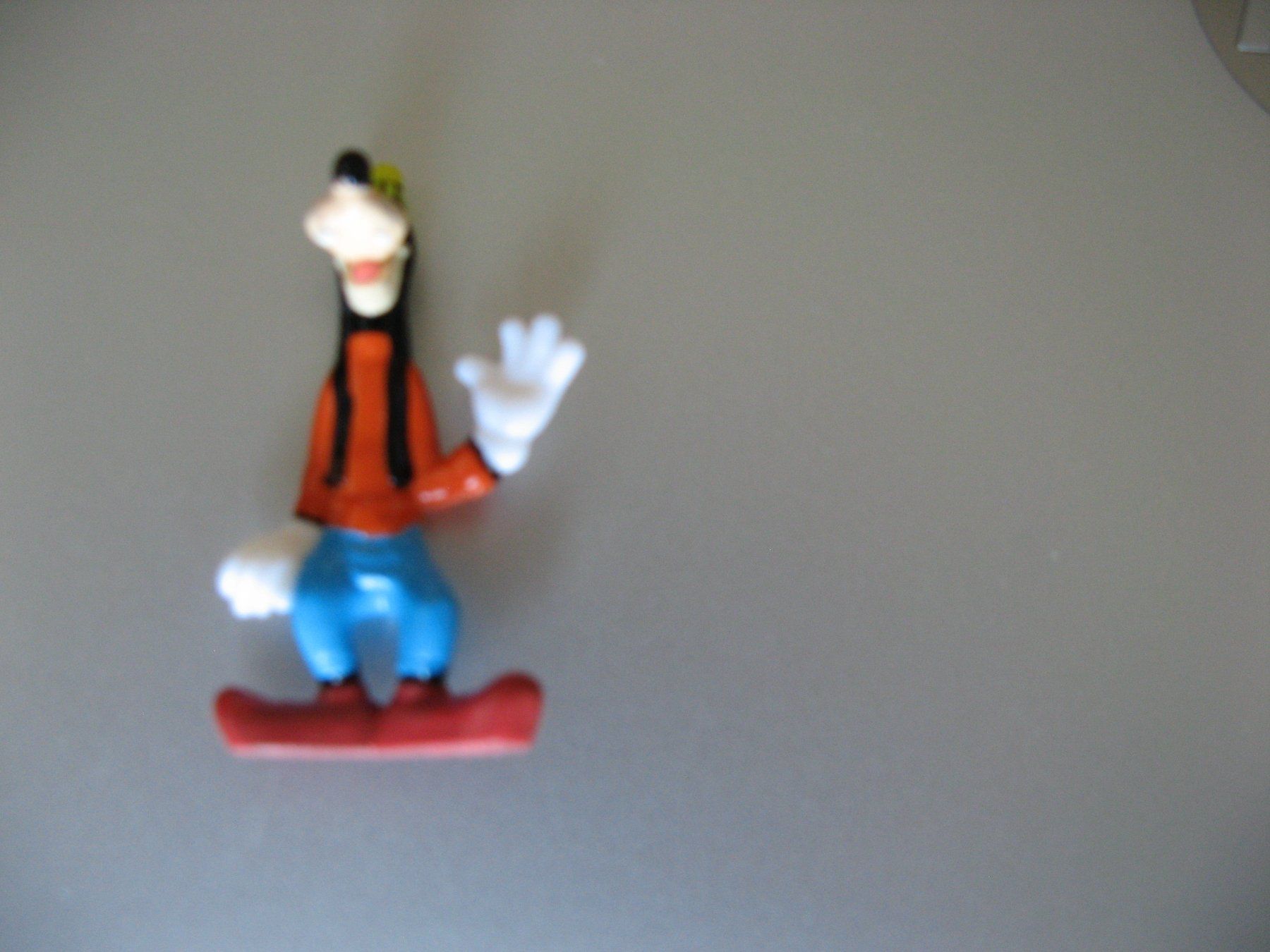 Disney Statuette: Goofy 6 cm – Usato da Zürich venduto da apil 3