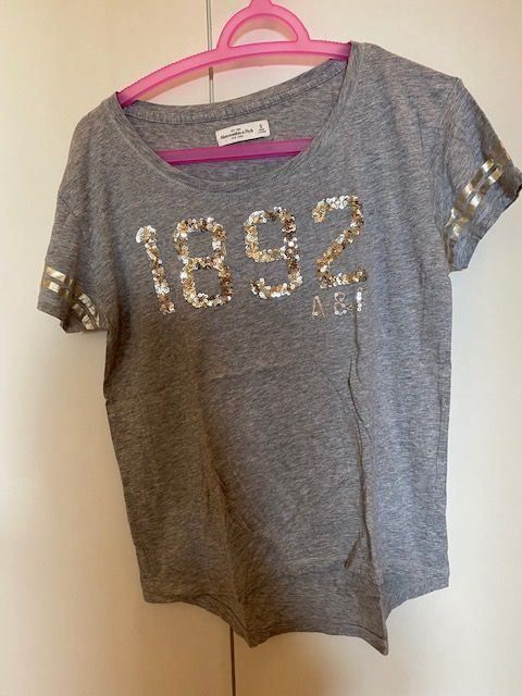 Abercrombie T-Shirts: T-shirt ABERCROMBIE – Neu (gemäss Beschreibung) aus Meyrin von The_Top_Dressing