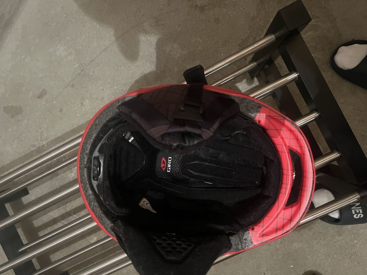 Giro Casques: Giro Skihelm – D'occasion à Grenchen par nic_87y9 2