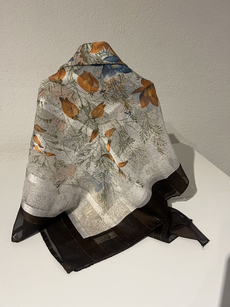 Foulard & Sciarpe: Foulard Gim Renoir – Usato da St-Pierre-Clages venduto da ste_xk6p 1