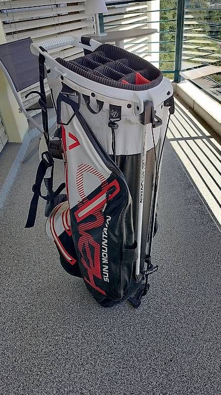 Taschen: Sac de golf Sun Mountain – Gebraucht aus Nyon von Hastoy 1