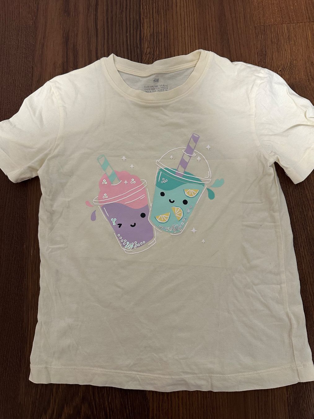 H&M Camicette, T-shirt & Top: T Shirt Grösse 134/140 – Usato da Brunnen venduto da annitime